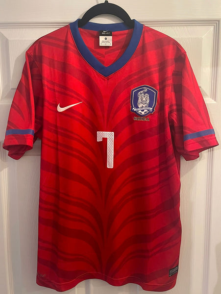 SOUTH KOREA 2010/11 HOME FOOTBALL SHIRT ‘JISUNG #7’ (M)