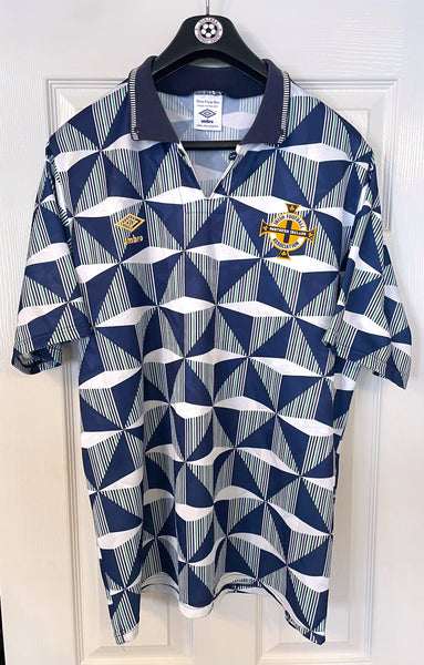 NORTHERN IRELAND 1990/92 AWAY FOOTBALL SHIRT (XL)
