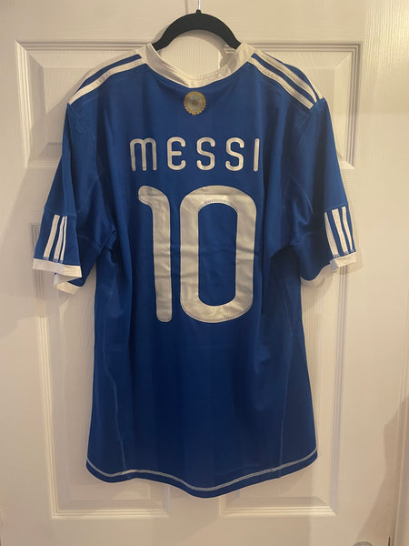 ARGENTINA 2009/11 AWAY FOOTBALL SHIRT ‘MESSI #10’ (L)