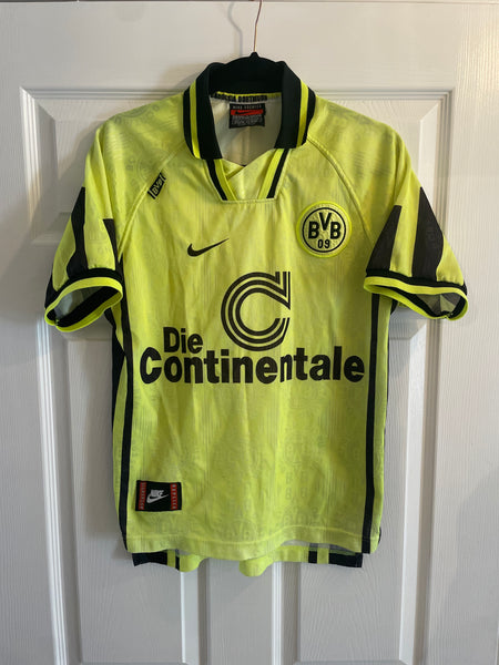 BORUSSIA DORTMUND 1996/97 HOME FOOTBALL SHIRT (S)