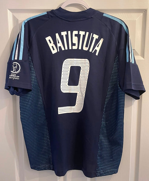 ARGENTINA 2002/04 AWAY FOOTBALL SHIRT ‘BATISTUTA #9’ (M)