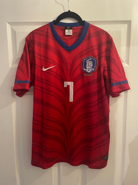 SOUTH KOREA 2010/11 HOME FOOTBALL SHIRT ‘JISUNG #7’ (M)